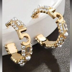 Gold tone Cc 5 rhinestone hoop earrings #glamour